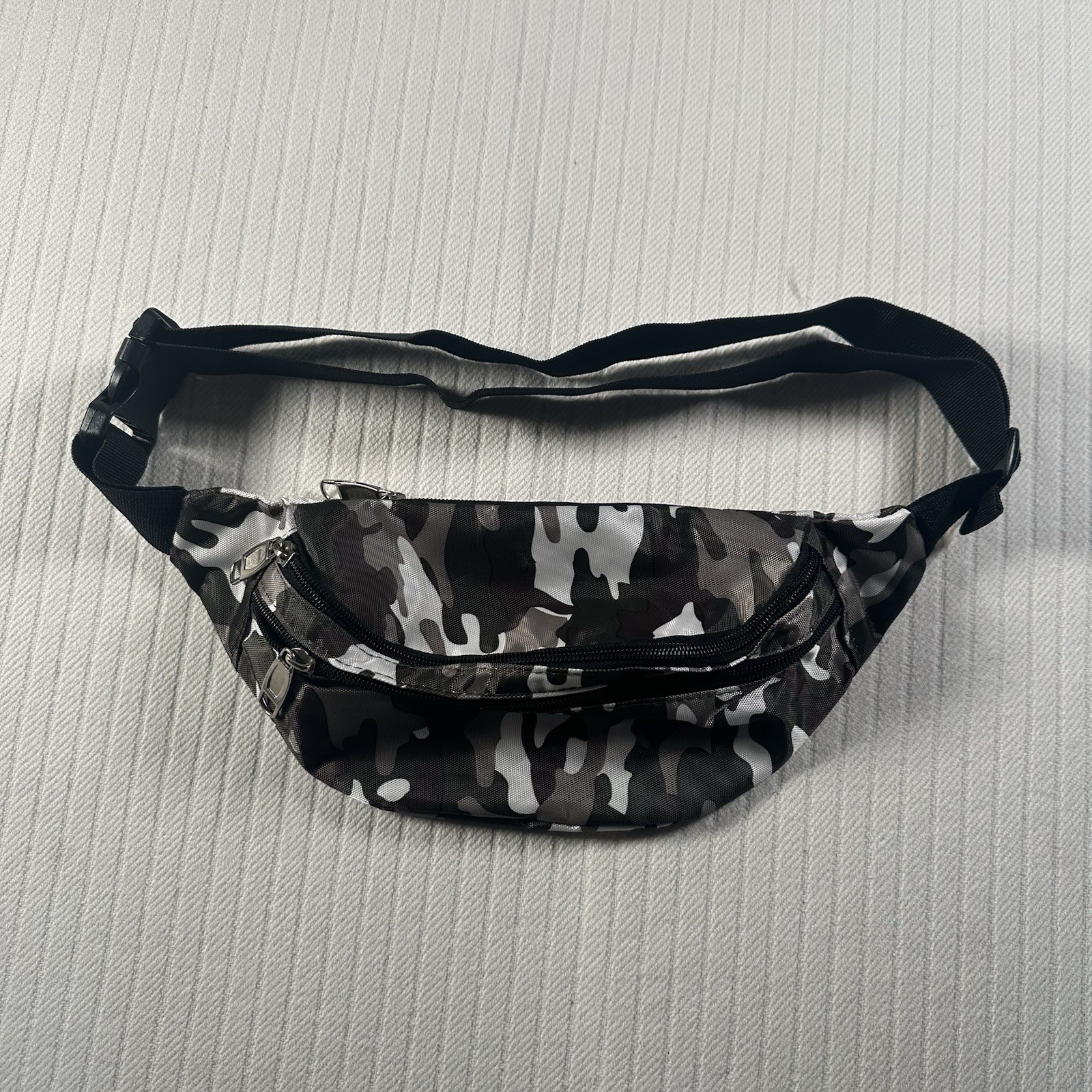 Camo Fanny Pack Waist Bag Black Gray Adjustable Strap Zipper Pockets