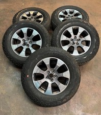 Set Of 5 Used 9222 07-26 Jeep Wrangler 18 Oem Wheels 25570r18 Bridgestone Lt