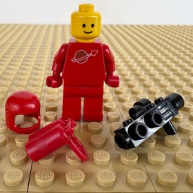 LEGO Space: Classic Red Spaceman + SPACE GUN, sp005, 6701, PACK, 1983