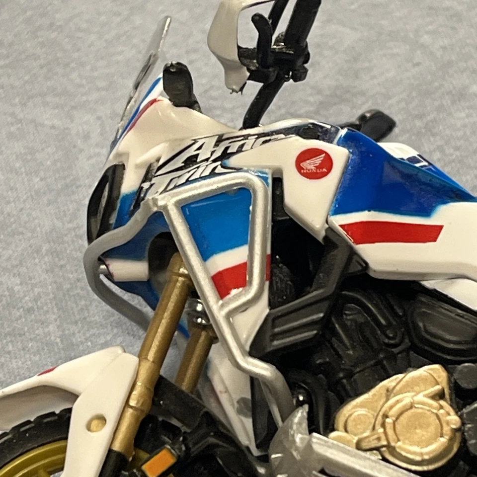 Diecast Motorcycle Lot Burango Maisto New Ray Kawasaki Yamaha Suzuki - 6 Diecast - Image 4 of 4