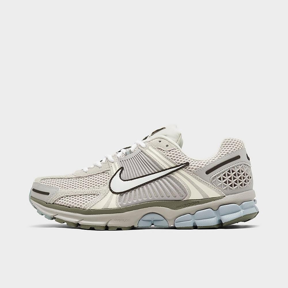 Мужские кроссовки Nike Zoom Vomero 5 FZ3653-104 Светло-коричневого /черного/ темно-синего цвета