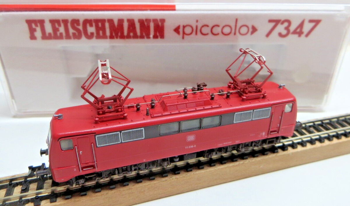 FLEISCHMANN piccolo DB 111 036-0 外国車輌 Nゲージ Fleischmann N