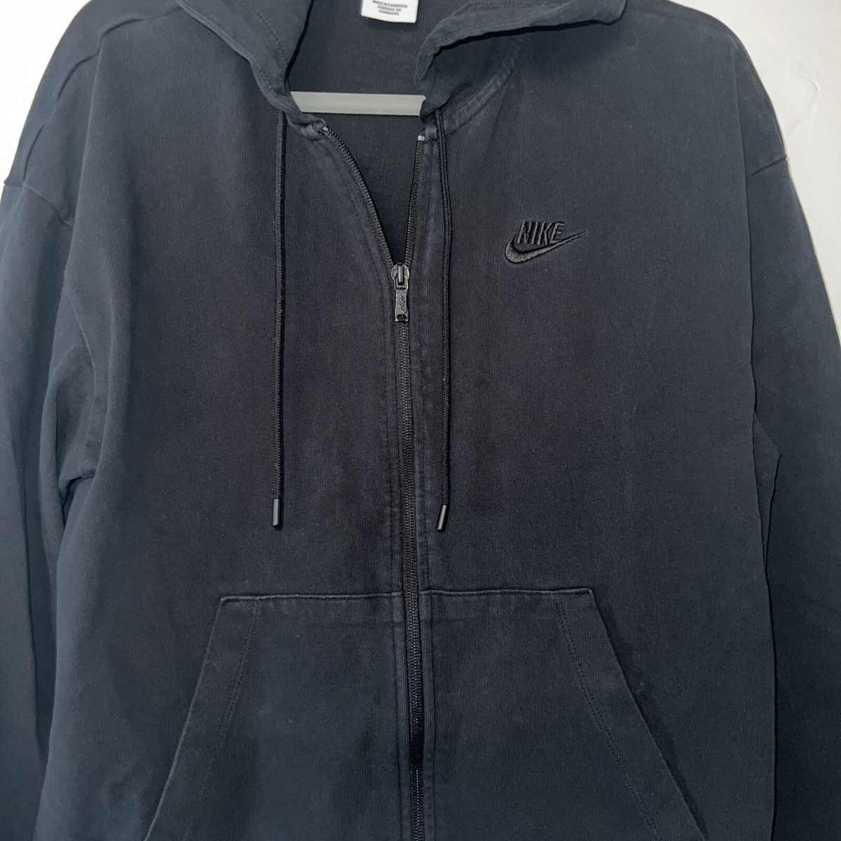 Nike Sportswear Full-Zip Hoodie Women's -MED- Black ( DN4943 Nike Sportswear Full-Zip Hoodie Women's -MED- Black ( DN4943