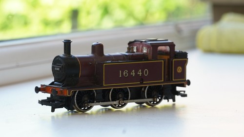 Hornby 00 Scale Red LMS Jinty 0-6-0 16440