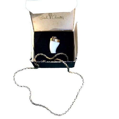 Porte boite a gants FORD MUSTANG 5 Occasion Pas Cher | Opisto