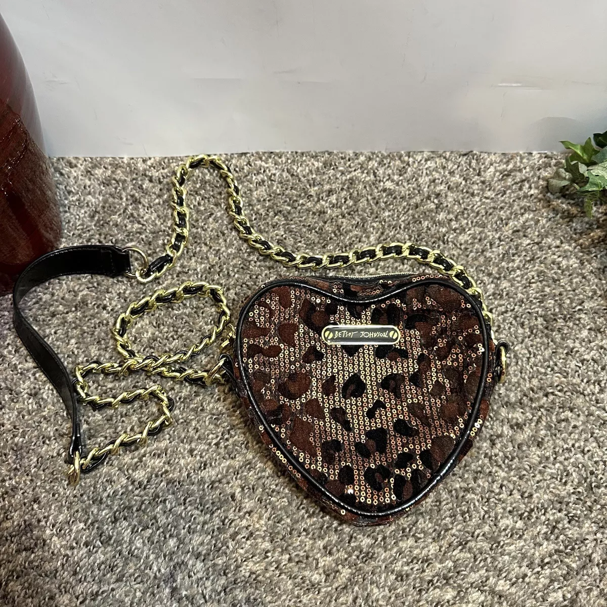 Betsey Johnson purse with heart shaped stitching... - Depop