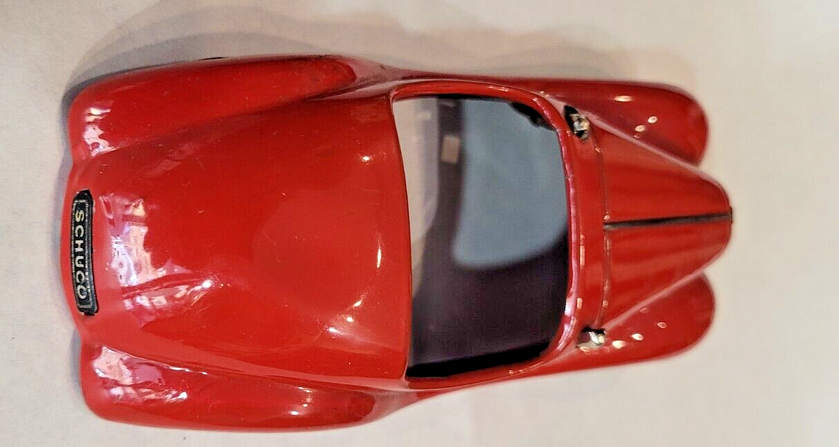 SCHUCO EXAMICO 4001 red vintage car 1:43 (no key, windshield