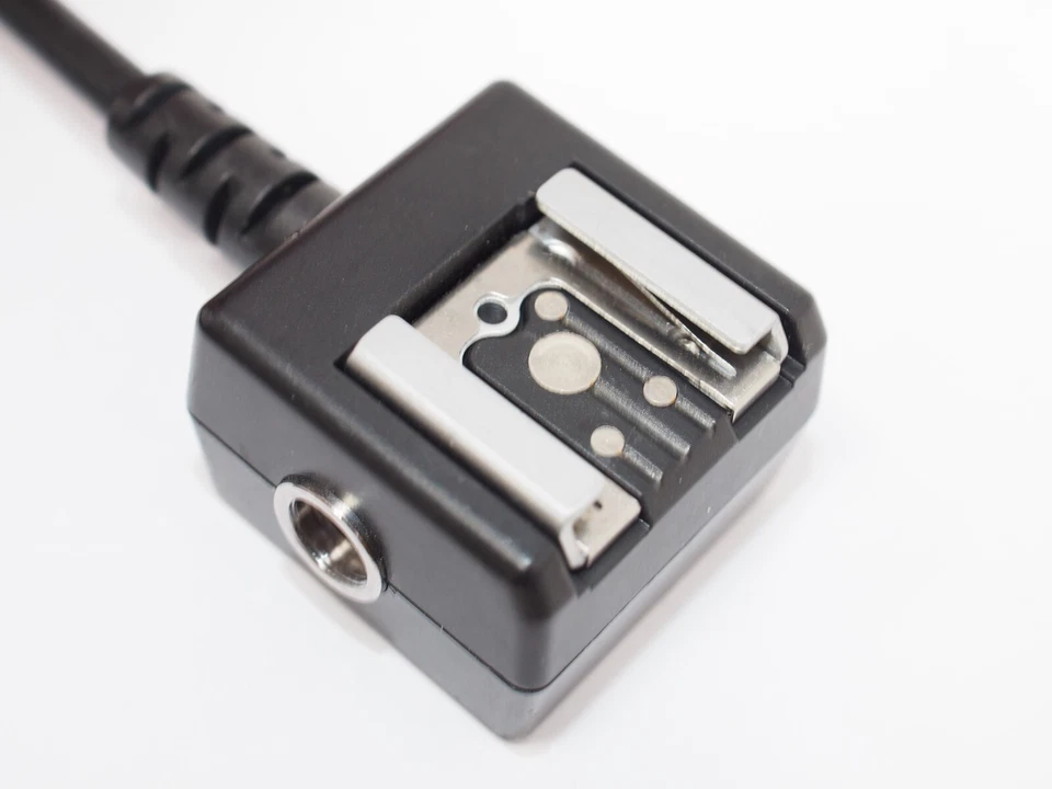 Yongnuo Off-Camera Shoe Cord SC-28A for Nikon - Image 4 of 4