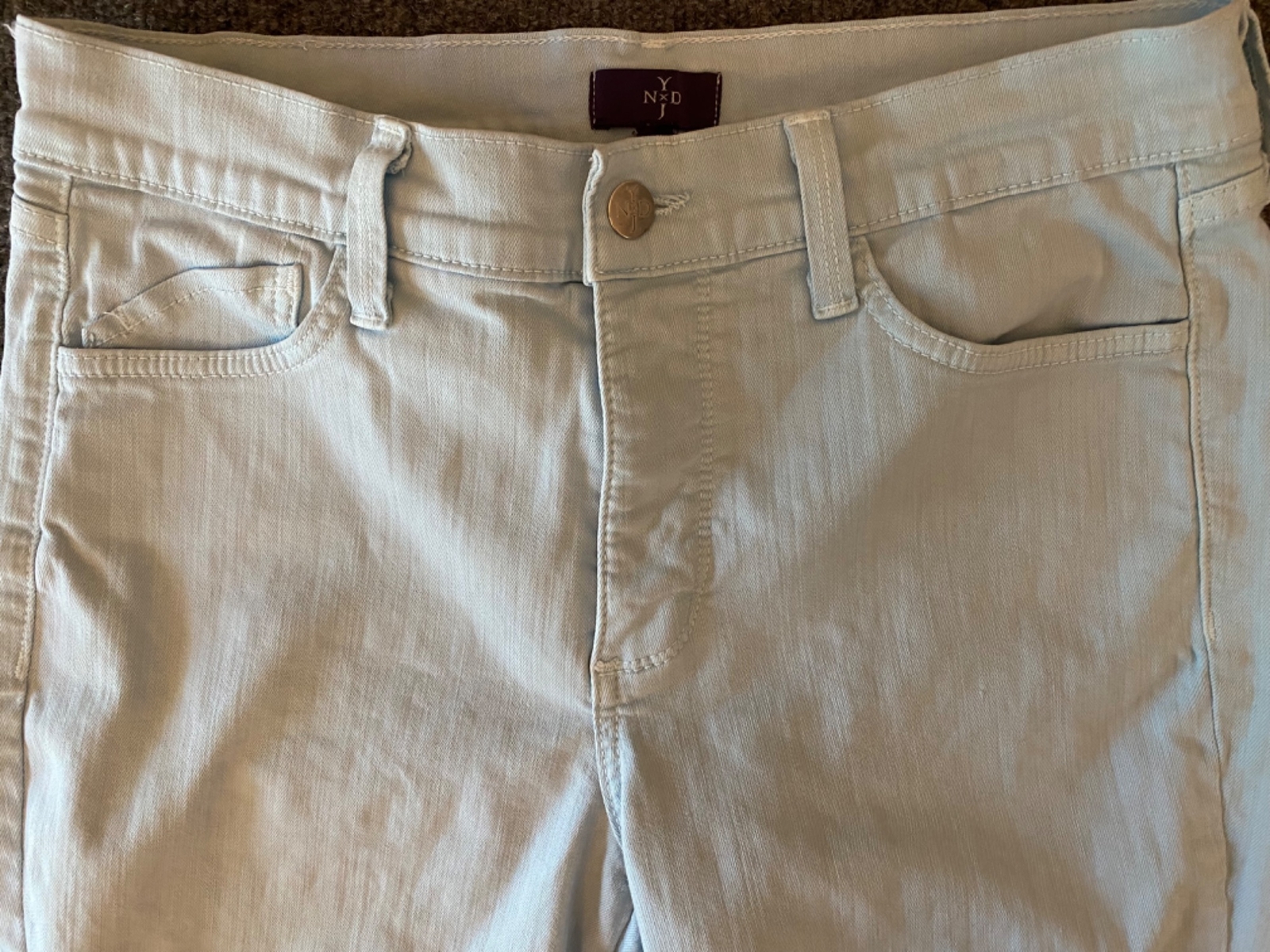 NYDJ Robin's Egg Blue Cropped Ankle Jeans Women Size 8 Lift Tuck Slimming