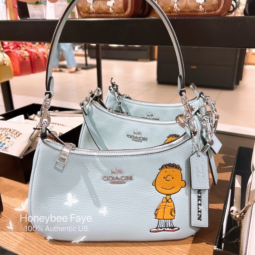 Coach X Peanuts Teri Shoulder Bag With Franklin CBJ80 100