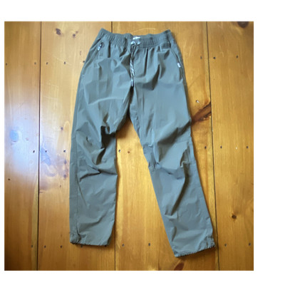 L.L. Bean Men's Lightweight Olive Activewear Pants S 30 Zip Pocket