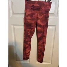 Athleta Ultimate Stash Printed 7/8 Tight Red Camo High Rise Leggings XS