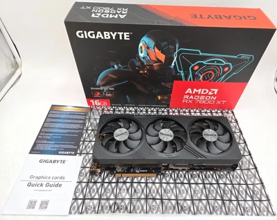 Gigabyte AMD Radeon RX 7800 XT Gaming OC 16GB GDDR6 Graphics Card GPU - image 1 of 4