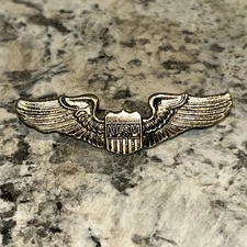 NASM Collar Lapel Pin Smithsonian National Air Space Museum Wings Badge H1