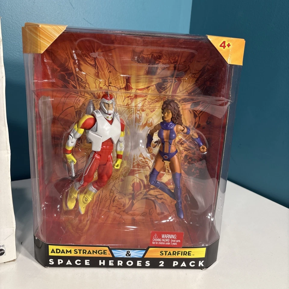 Figura de acción exclusiva de DC Universe Classics paquete de 2 Adam Strange + Starfire leer Foto 2 de 4