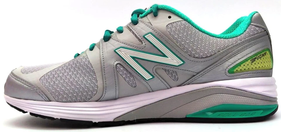New Balance Women's 1540v2 Running Course Shoes Grey Green White Size 13 4E - Image 2 of 4