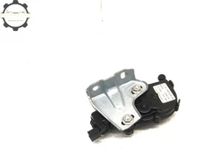 2013-2019 MERCEDES X166 GL550 LEFT DRIVER REAR QUARTER WINDOW OPEN CLOSE MOTOR