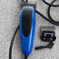 Andis EasyClip Versa Interchangeable Blade Clipper