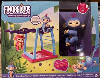 Fingerlings Monkey Bar & Swing Playground Playset with Baby LIV Error Box Layset