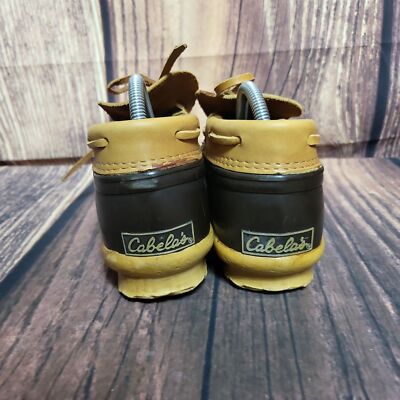 Cabela display picture 3