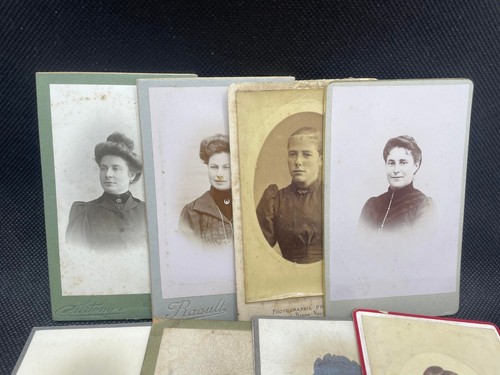 LOT ANCIENNES PHOTOGRAPHIES 11 CDV PORTRAIT DE FEMMES - Picture 2 of 9