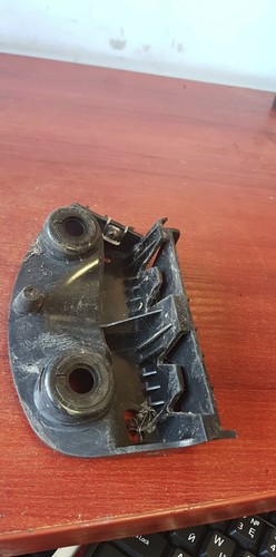 BMW 3 E90 Stoßstange hinten Mitte Halter Halterung 7118193