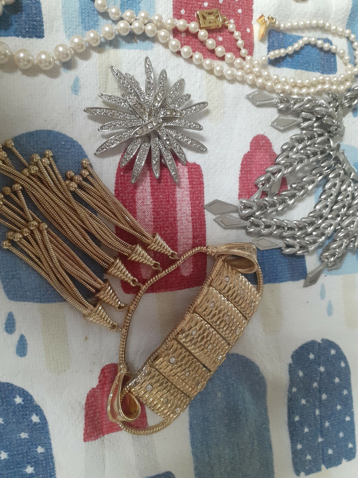 Vintage Lot Of Random Jewelry | eBay