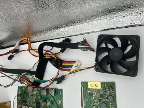 Philips 715G8587-M0D-000-006N Main Board 42BDL5057P Power. Display Board & More - Picture 7 of 15