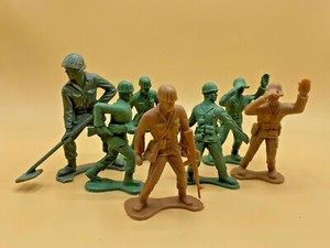 giant army men