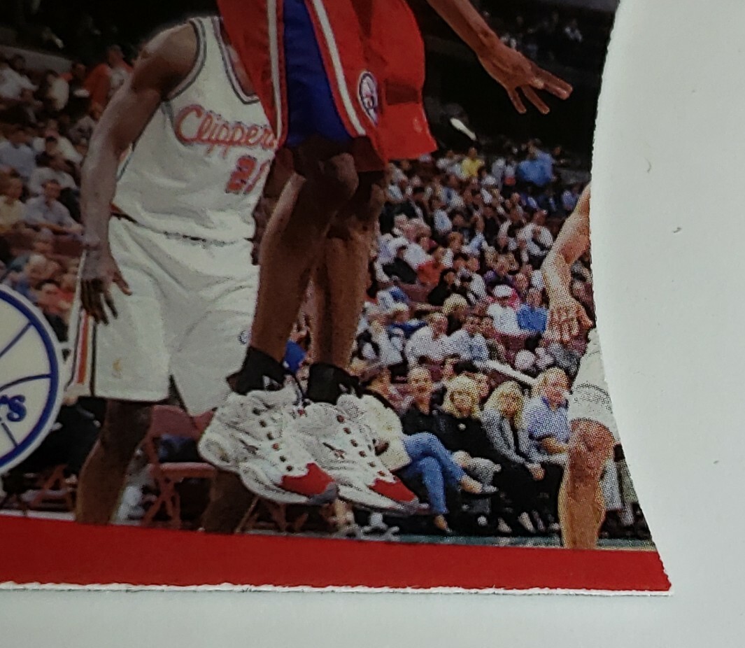 1997 UPPER DECK SPX ALLEN IVERSON RC #SPX35 HOLO GOLD DIE CUT  display picture 1