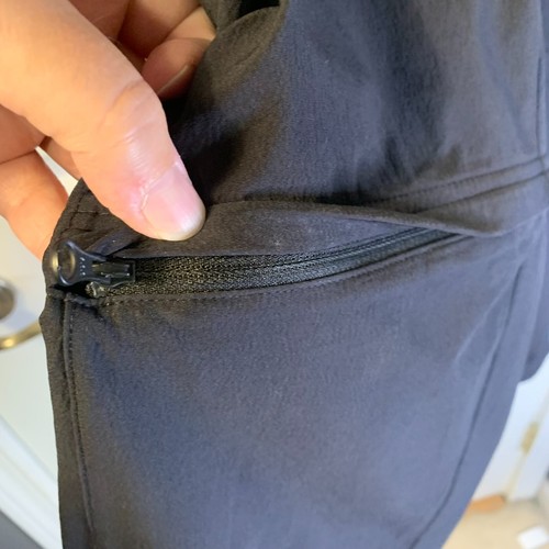 Pantaloni da trekking convertibili da donna Mountain Hardwear taglia 14 x 30 neri cargo Pkt - Foto 6 di 9