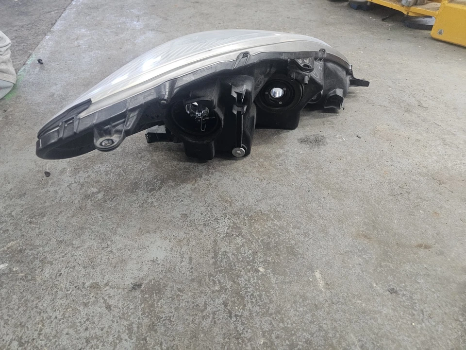 Conjunto de faros Dorman 1592029 para 04-06 Lexus ES330 Foto 4 de 4