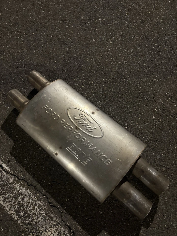 Ford Mustang Gt Exhaust Preformance By Bottle - Image 4 of 4