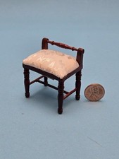 MINIATURE DOLLHOUSE 1:12 STOOL - MAHOGANY W/WHITE FABRIC - T3035