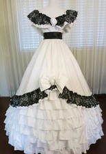 Vintage Black and White Ball Gowns Victorian Round Neck Lace Renaissance Gowns