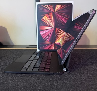 Apple iPad Pro 11'' (3. Gen.) 256GB Wi Fi Grau iPadOS USB C Bluetooth