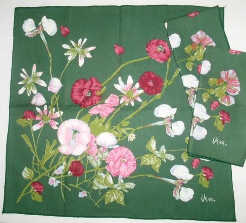 Vera Neumann 3 Napkins Dark Green Sweet peas Pink White Flowers English Garden 