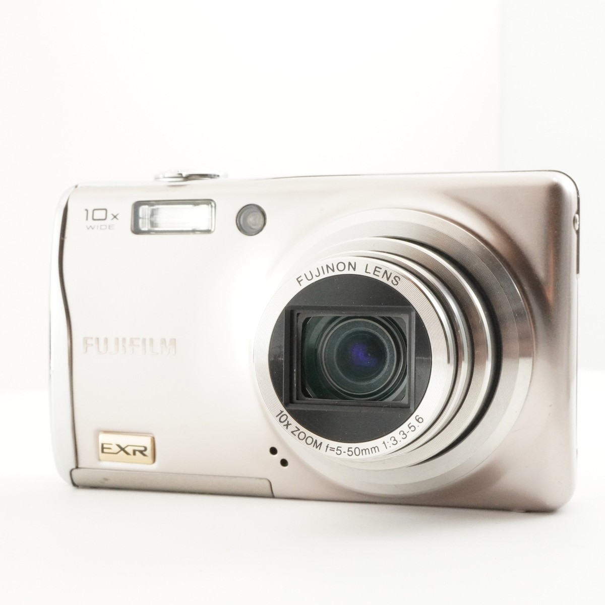 FUJIFILM FinePix F80 EXR Silver + 4GB SDHC Card Digital