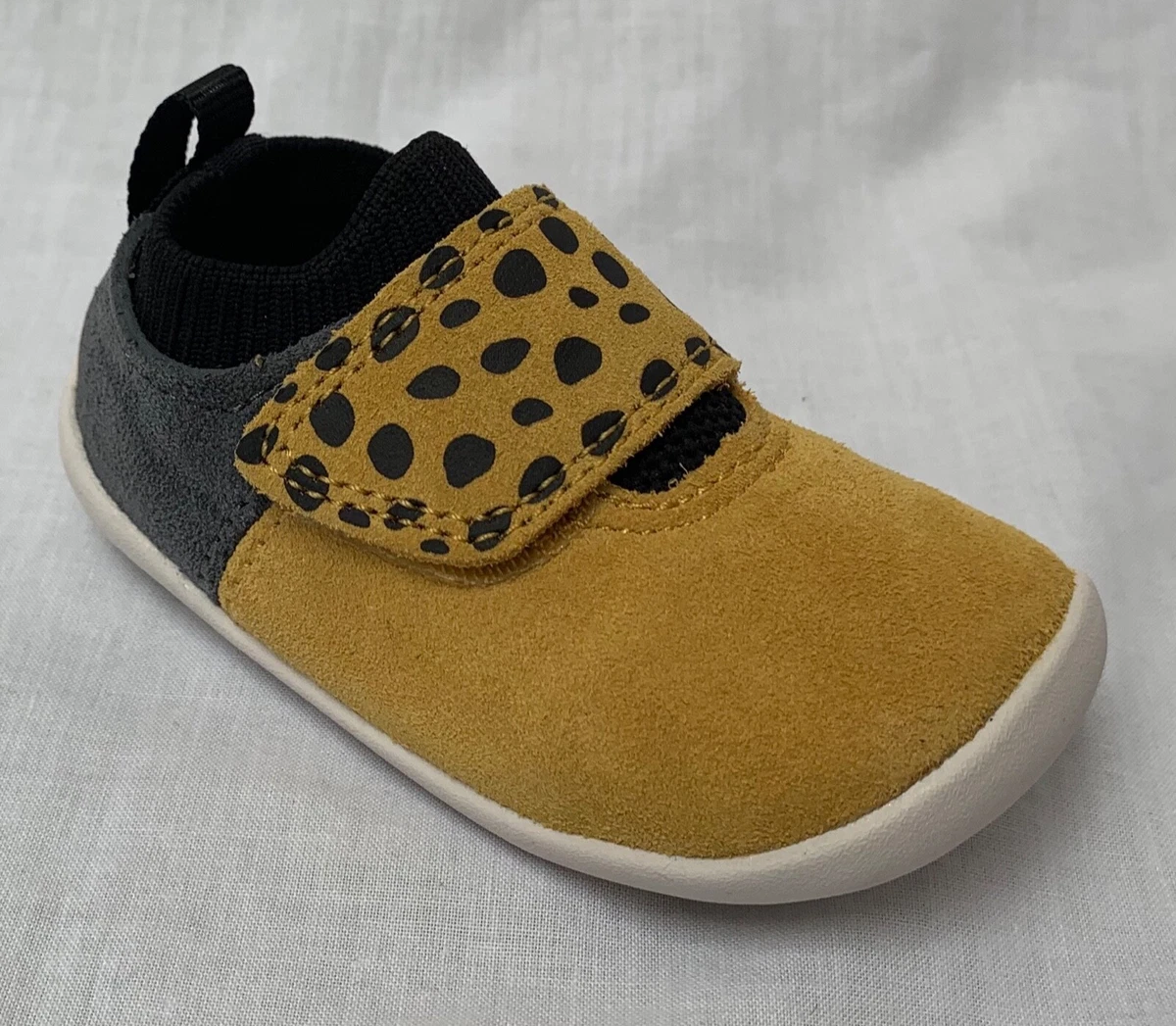 Clarks roamer sales seek