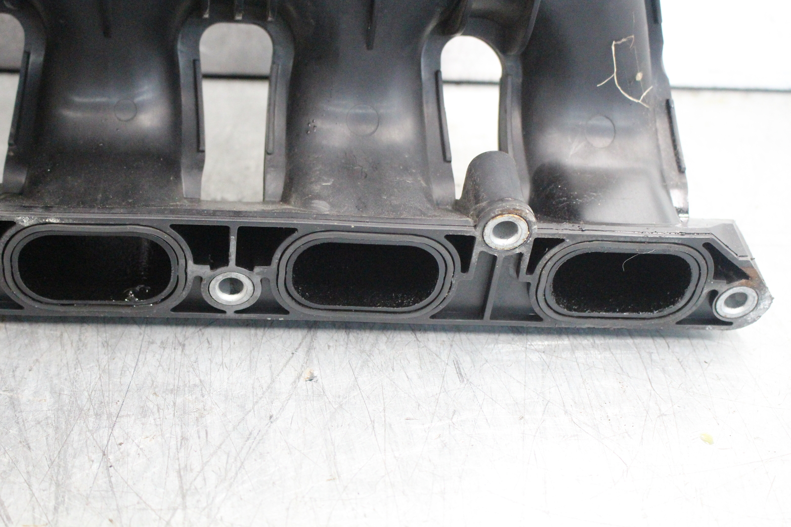 0711 BMW E90 E92 E93 335i 335xi N54 INTAKE MANIFOLD W/ SENSOR 7564678