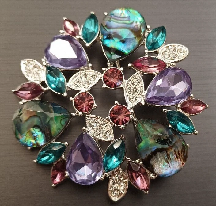 Nuevo en Caja Napier Brillante Cristal Simulado y Abulón Prendedor Nuevo en Caja Foto 3 de 4