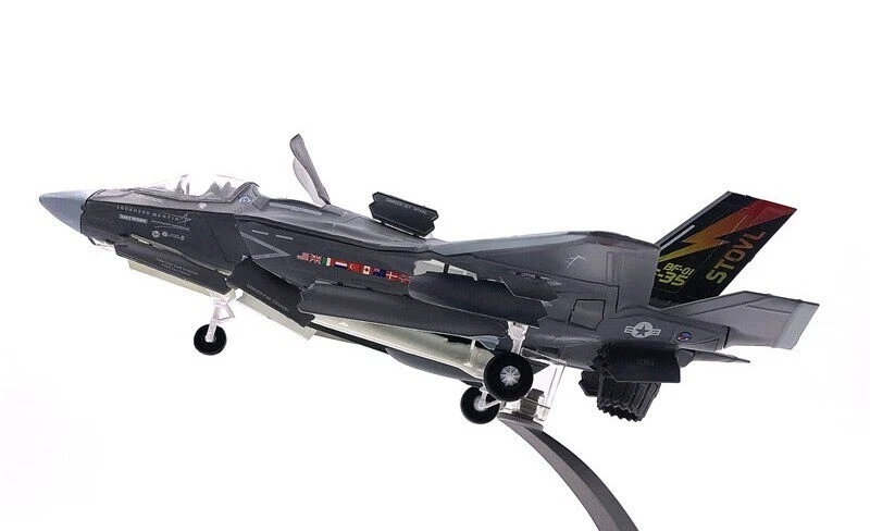 US NAVY F-35B Lightning Stealth Multirole Fighter 2017 Aircraft Diecast Model - Image 4 of 4