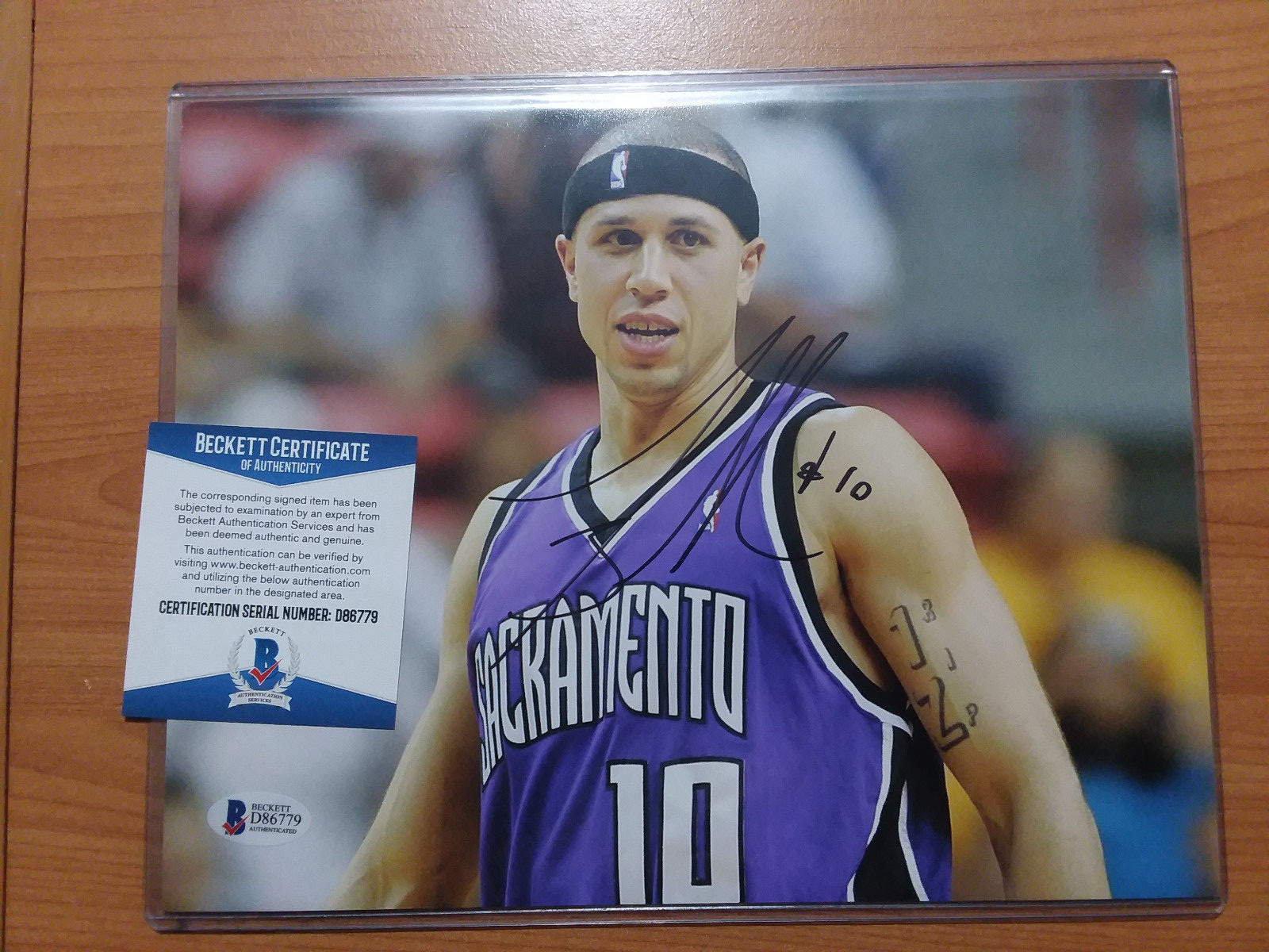 Mike Bibby Autographed Signed Sacramento Kings BAS certified 8x10 