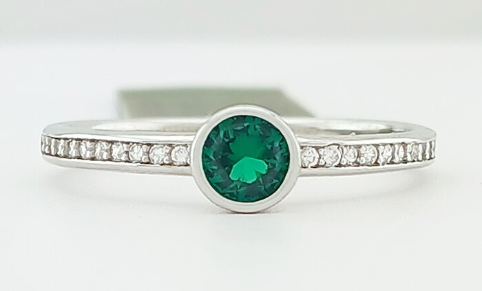 LAB CREATED 0.24 Cts EMERALD & WHITE SAPPHIRE RING .925 SILVER - New With Tag