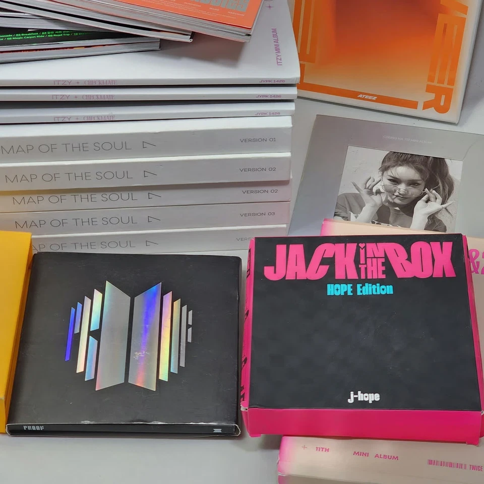 K-Pop Mini Album Lot w/ Inclusions Itzy BTS Chung Ha J-Hope NCT 127 Twice - Image 2 of 4