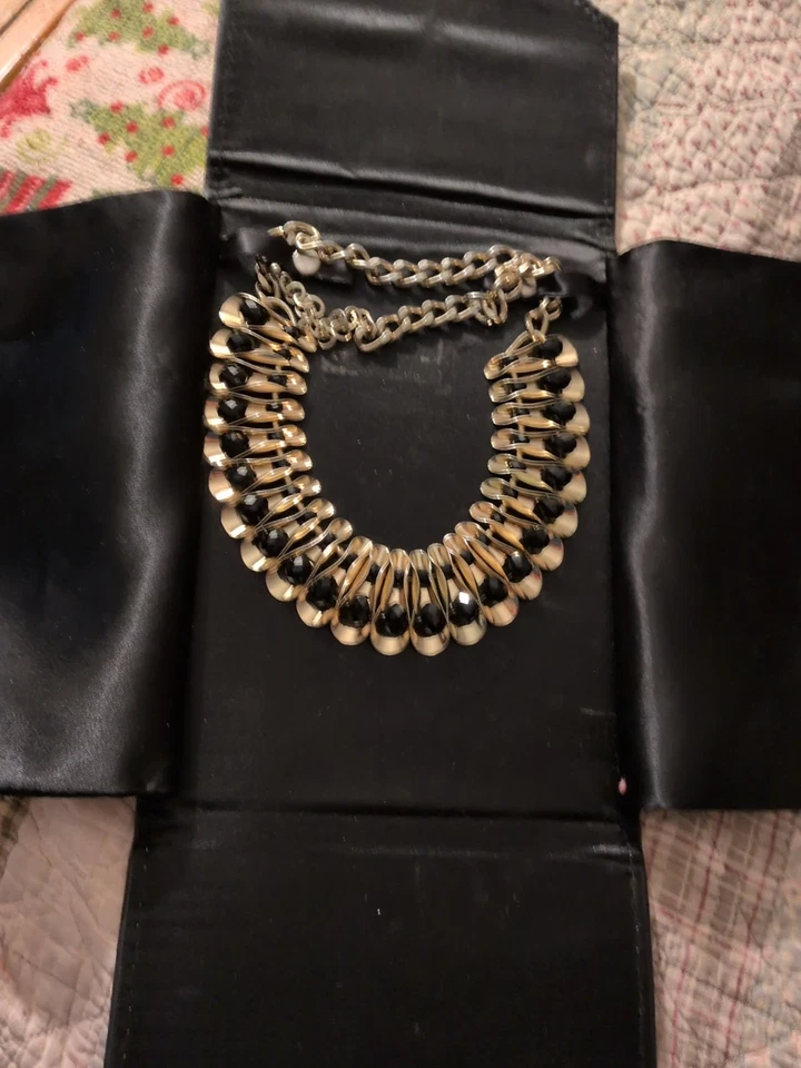 60 英寸长项链 “风格”品牌梅西百货。 G镀珠 — 第 4/4 张图片