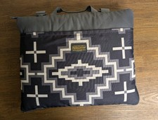 Pendleton 60  x72  Outdoor Packable Picnic Travel Camping Blanket