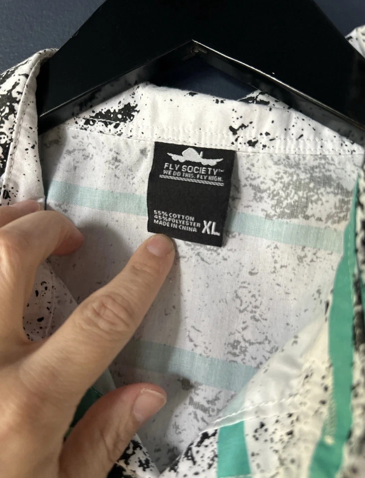 Fly Society 男式短袖 XL — 第 2/3 张图片