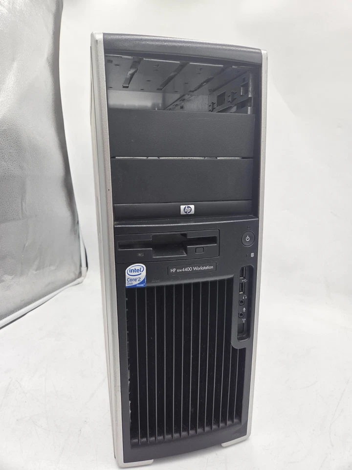 HP XW4400 Workstation ET115AV Server Intel CORE2 6300 2GB RAM- NO PSU OR GPU - Image 3 of 4
