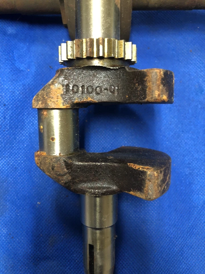 4 cigüeñal(es) CLINTON los 4 necesitan un poco de TLC Foto 4 de 4